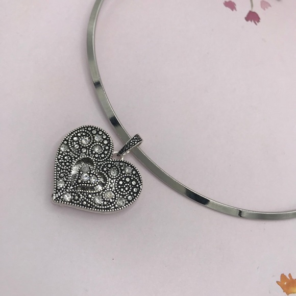 Host Pick! Silver Heart Necklace w/ Rhinestones - Picture 5 of 9